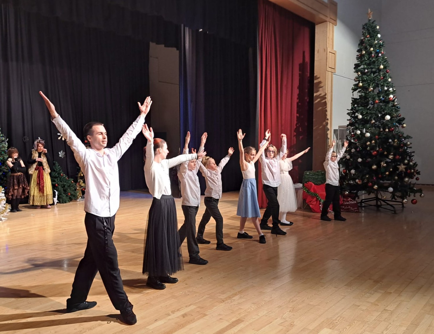 Новогодняя ёлка - фото 18